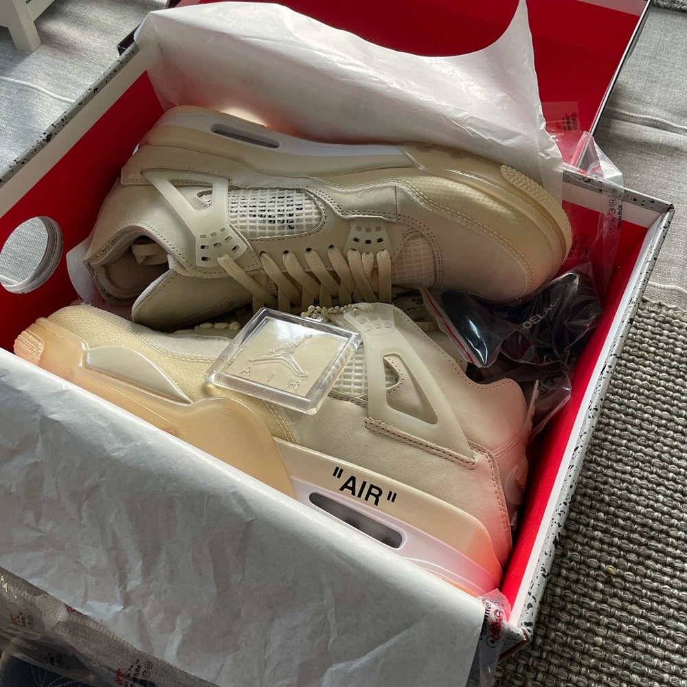 Jordan 4 Off-White ‘Sail’